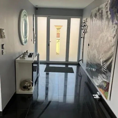 ヴィラ La Gardiole *